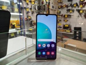 Мобильный телефон Samsung Galaxy A02 2\32
