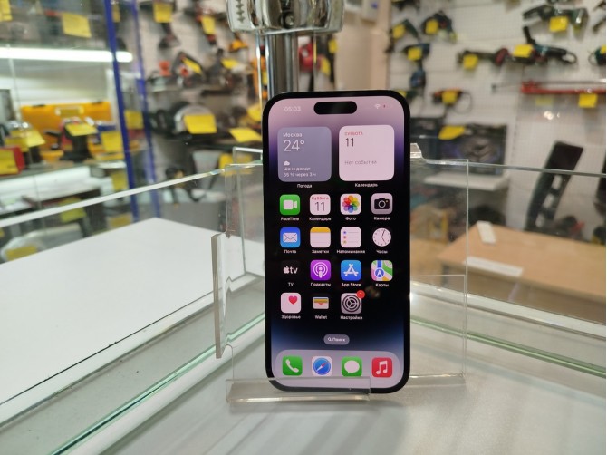Мобильный телефон iPhone 14 Pro 128 ГБ