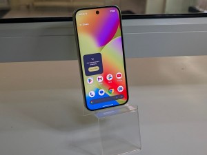 Мобильный телефон Google Pixel 10 12/128 ГБ