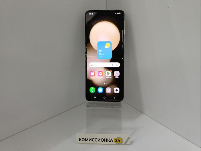 Мобильный телефон Samsung Galaxy Z Flip5 8\256