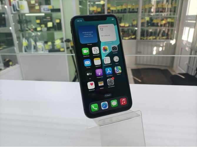 Телефон Iphone  11 64 gb