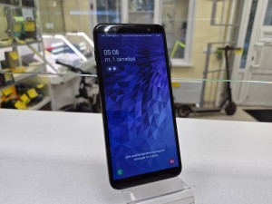 Мобильный телефон Samsung, Galaxy J8 (2018), 32 ГБ, черный