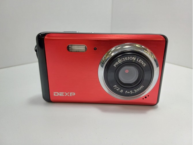 Фотоаппарат Dexp DC5200