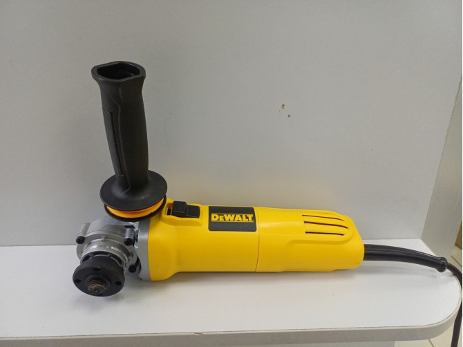 УШМ Dewalt DWE4115-IN