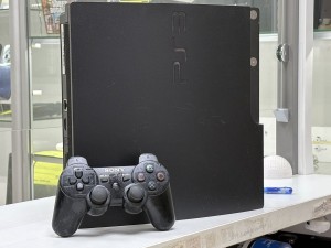 Игровая приставка PlayStation slim  3 120GB CECH-2008A