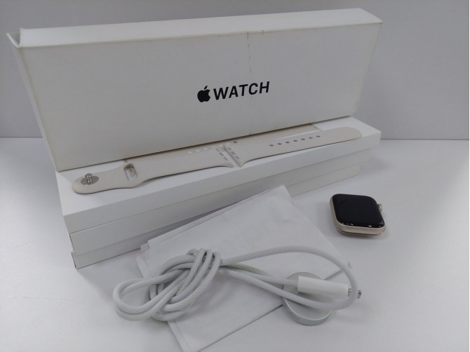 Смарт-часы или браслет Apple Watch SE 3 40 mm (GPS), Унисекс, Бежевый