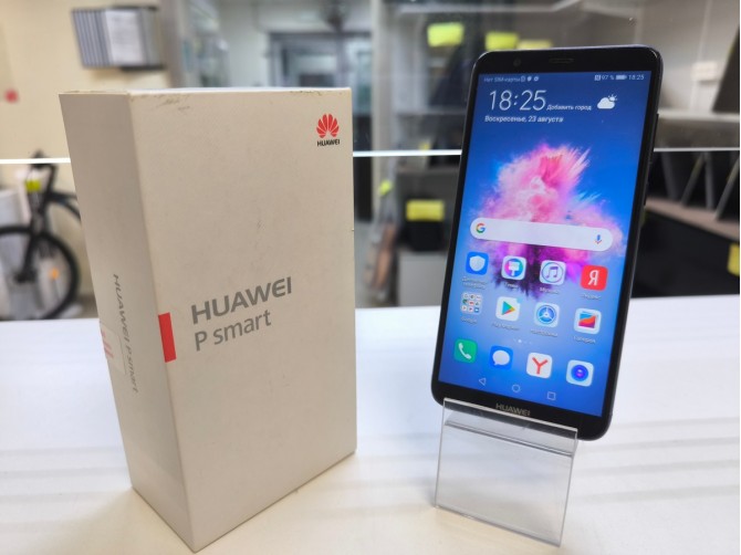 Мобильный телефон Huawei  P Smart