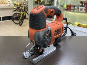 Лобзики BLACK+DECKER BES610