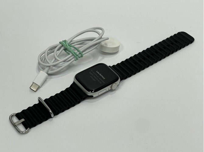 apple watch SE2 44mm