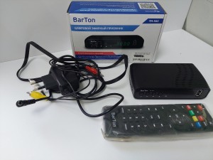 Приемник цифровой эфирный BarTon TH-563