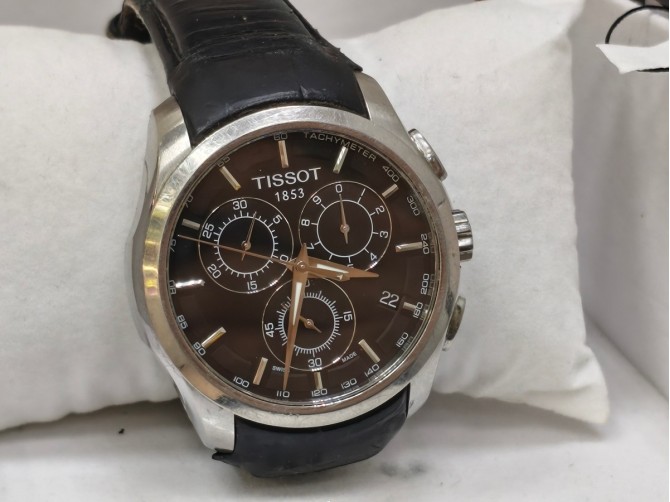 часы Tissot Couturier T035.617.16.051.00