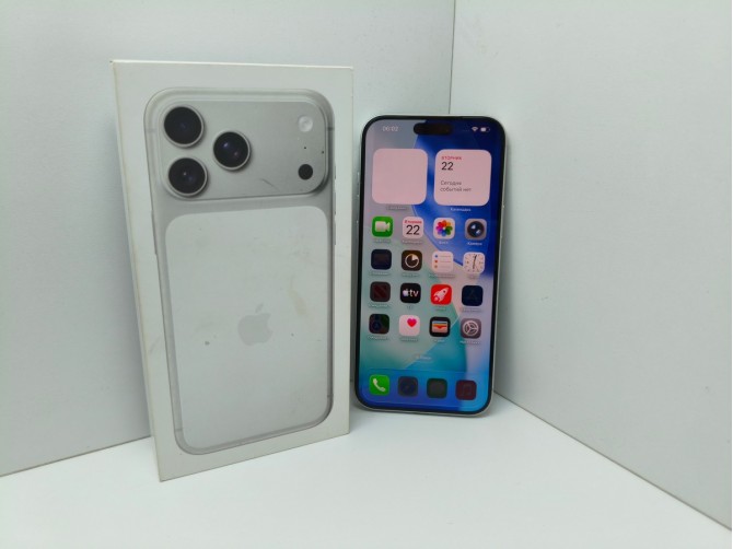 Мобильный телефон iPhone 17 Pro Max 256 ГБ sim/e-sim