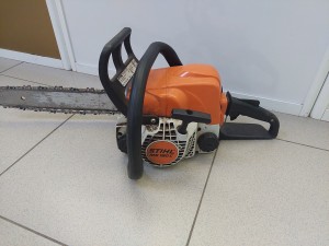 бензопила Stihl MS180