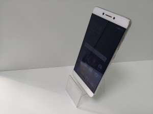 Мобильный телефон LeRee 3 32гб, серебристый