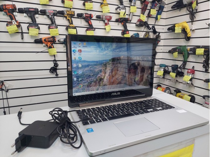 Ноутбук ASUS X554L, TP500, Intel(R) Core(TM) i5, 2.40 GHz, Intel HD Graphics, Samsung SSD 860 EVO 250 Gb
