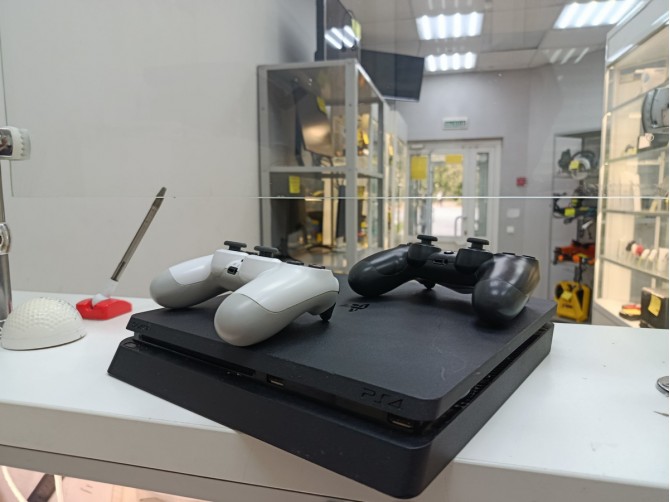 Sony Playstation 4