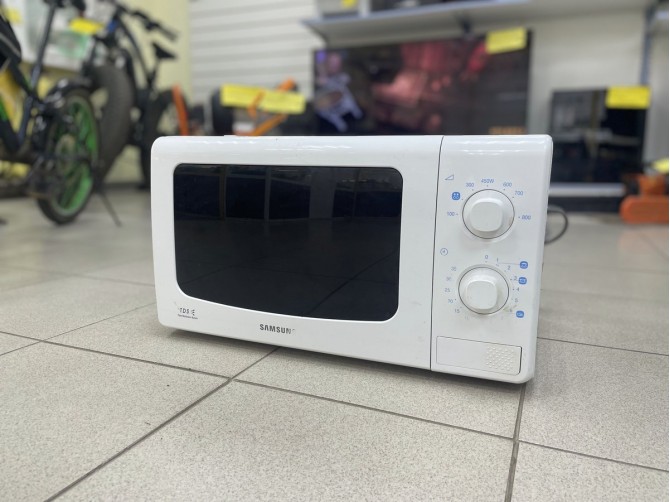 Микроволновая печь samsung ME713KR