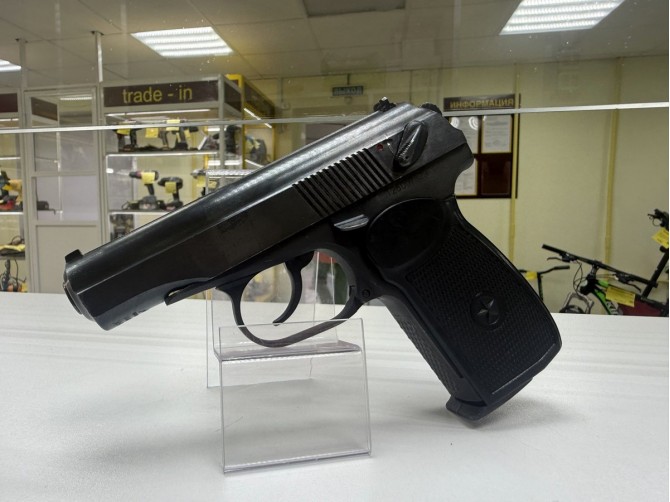 Пневматический пистолет Baikal MP654
