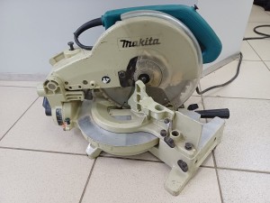 Торцовочная пила ls1040