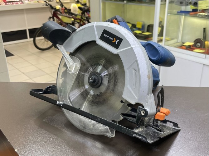 Циркулярная пила dexter 1300cis2-185.5