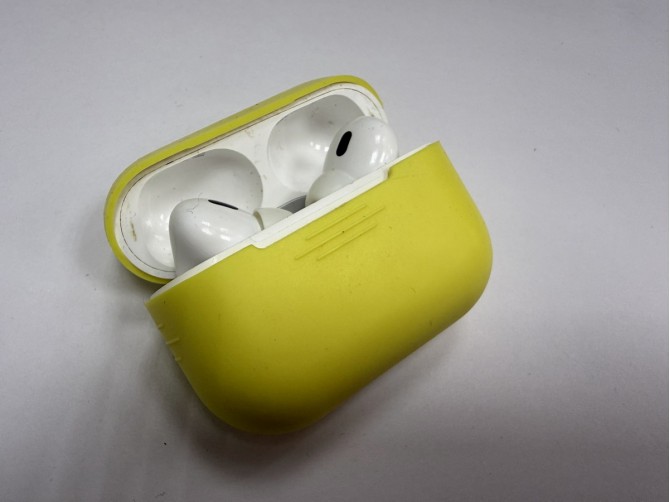 Наушники Apple AirPods Pro 2