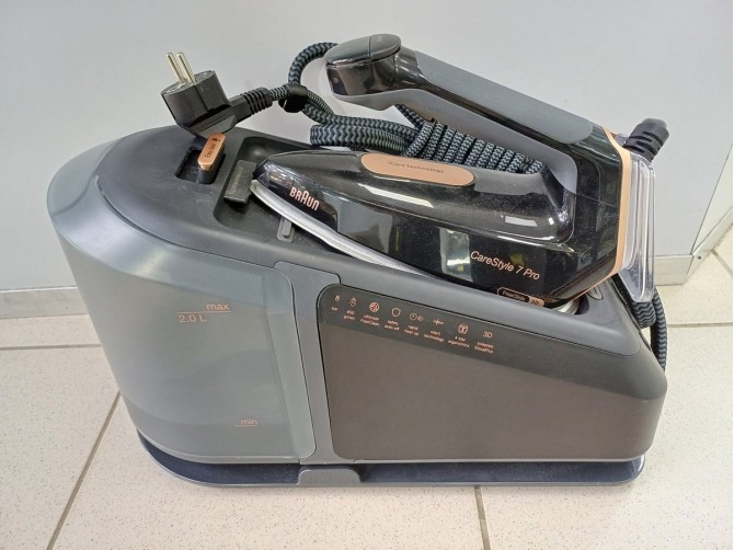 Отпариватель Braun IS286BK