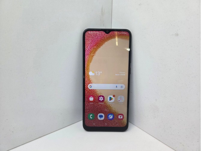 Мобильный телефон Samsung, Galaxy A04e, 32 ГБ, черный