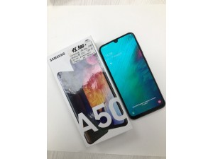 Мобильный телефон Samsung Galaxy A50