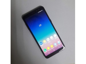 Мобильный телефон Samsung Galaxy A8